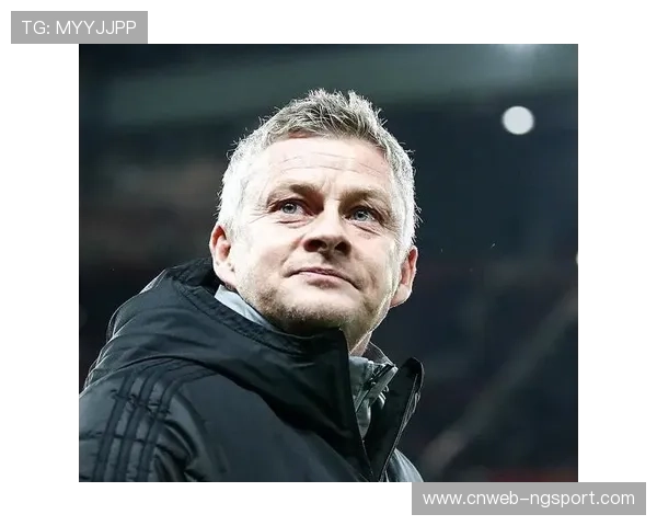 罗马诺透露曼联新帅需有英超经验，索尔斯克亚热门