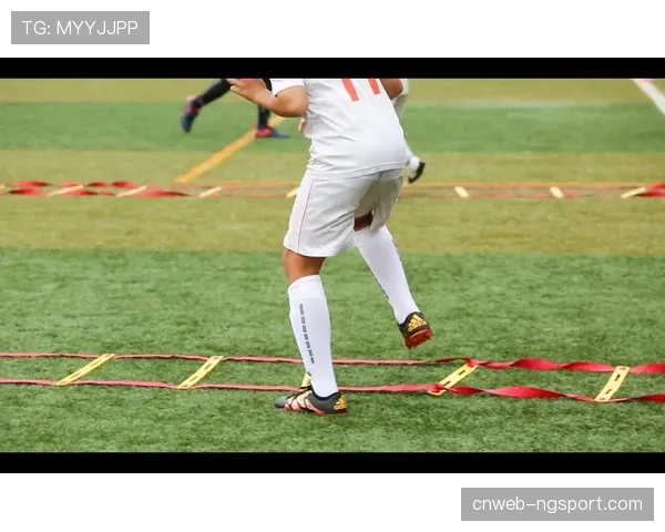 足球青训营引入压迫数据模拟器,用于训练年轻球员防守决策